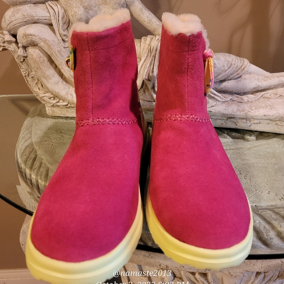 I Heart Ugg Knotty Paint Splatter Ankle Boots Shearling Sherpa Suede Boot #556 - Picture 14 of 14